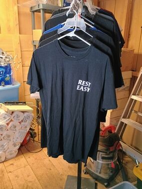 Vans Black 'REST EASY' Short Sleeve Tee Bin 32